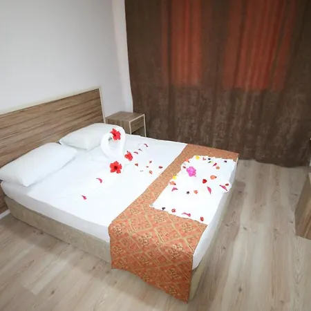 Renda Hotel 3*